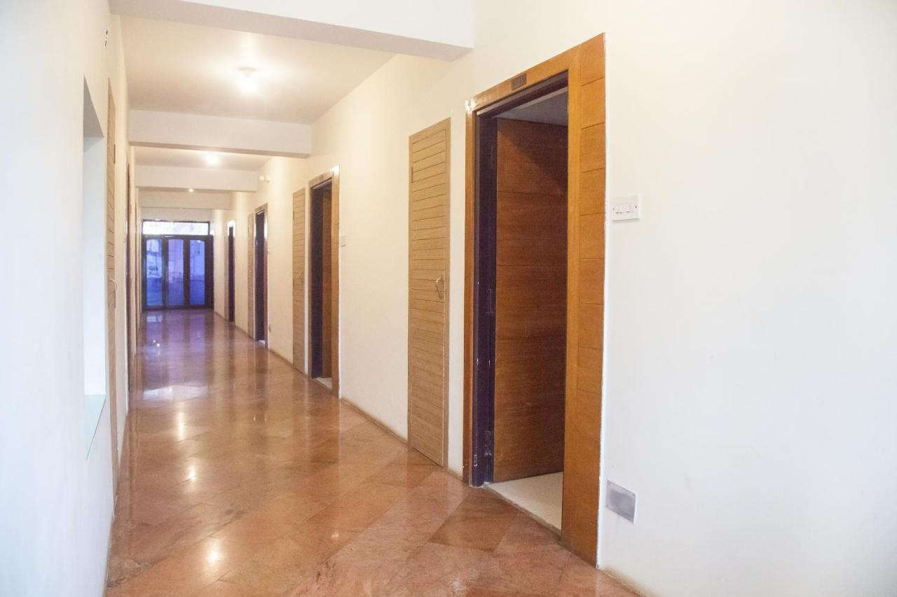 Oyo 12357 Hotel Nilgiris Inn Ooty Eksteriør billede